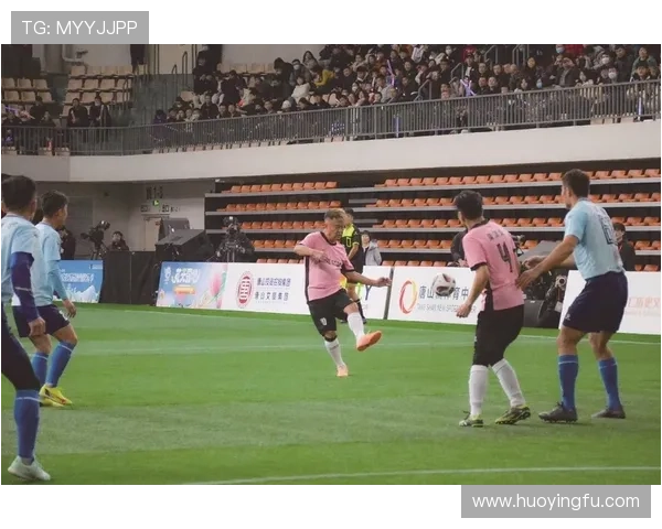 全球最强足球明星合照集锦精彩瞬间回顾与分析